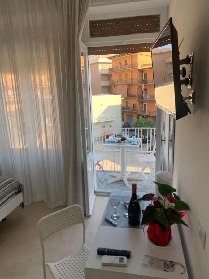 트로페아 La Piazza Beb B&B 외부 사진