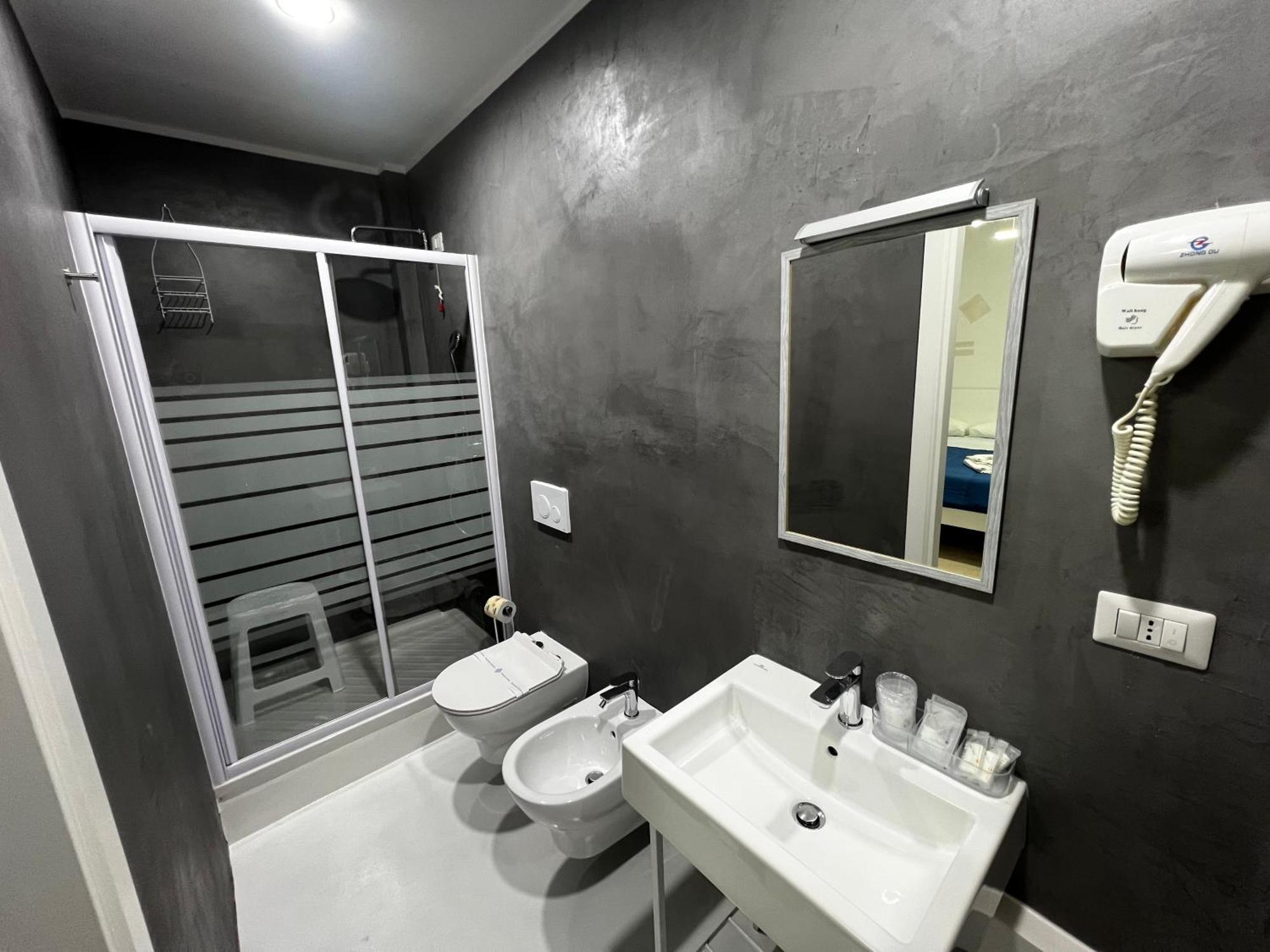 트로페아 La Piazza Beb B&B 외부 사진
