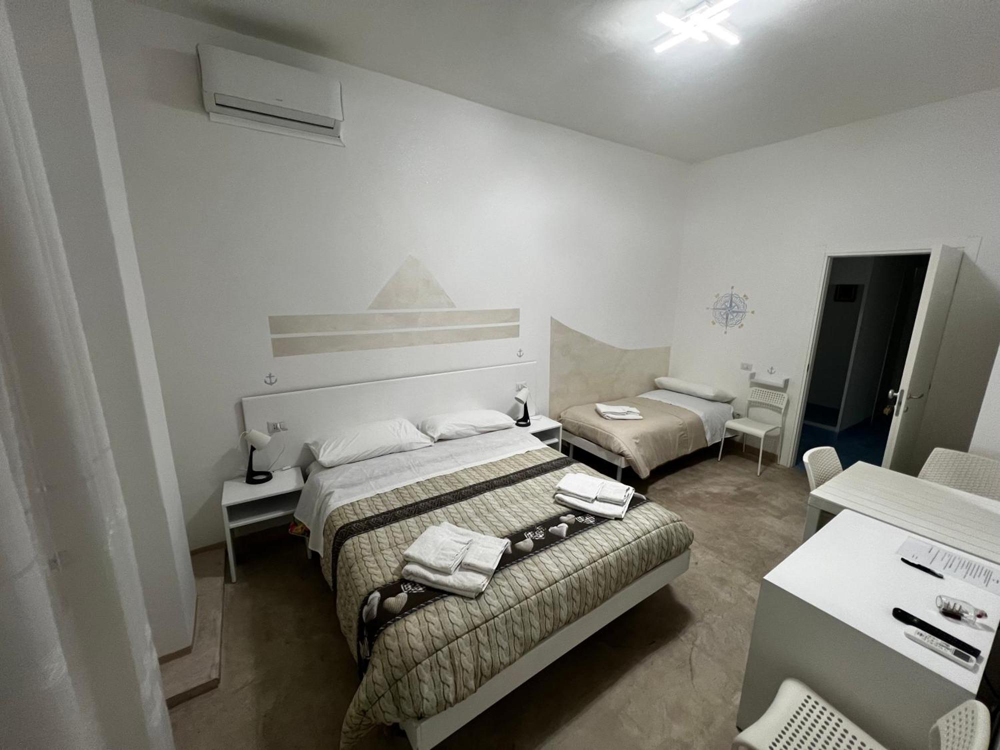 트로페아 La Piazza Beb B&B 외부 사진